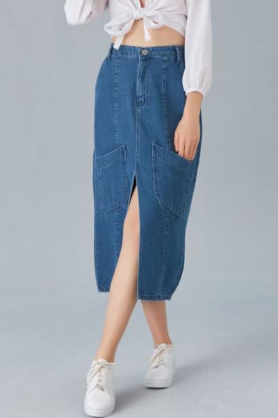Kadın Koyu Mavi Yıkamalı Denim Kumaş Rahat Kalıp Mom Kargo Cepli Derin Yırtmaçlı Uzun Kot Etek