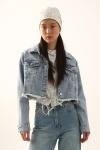 Kadın Koyu Mavi Saçaklı Çift Cepli Önü Düğmeli Lazer Kesim Crop Denim Kot Jean Ceket